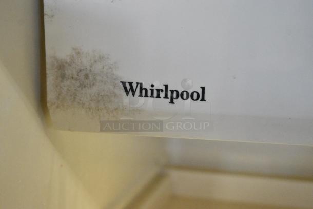 Whirlpool EL03CCXW Mini Cooler. 115 Volts, 1 Phase. Tested and Working! - Image 3 of 6