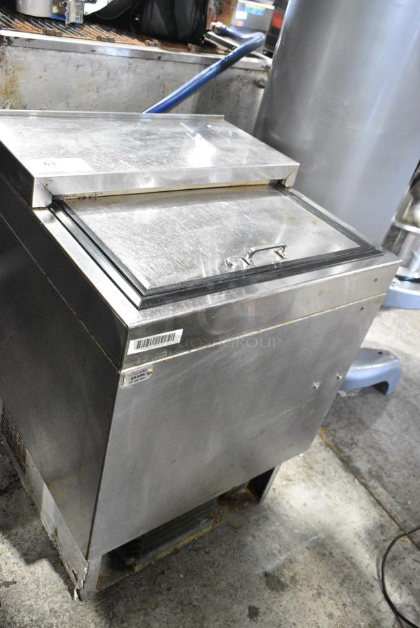 Glastender ST24-S Stainless Steel Commercial Bottle Cooler w/ Sliding Lid. 115 Volts, 1 Phase. Tested and Powers On But Does Not Get Cold - Image 1 of 6