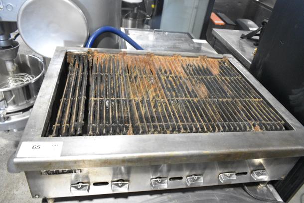 Vulcan VCRB36-1 Stainless Steel Commercial Countertop Natural Gas Powered Charbroiler Grill. - Image 4 of 6