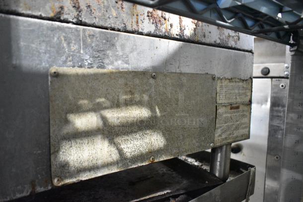 Blue Flame Stainless Stainless Steel Commercial Countertop Natural Gas Powered Charbroiler Grill. - Image 7 of 7