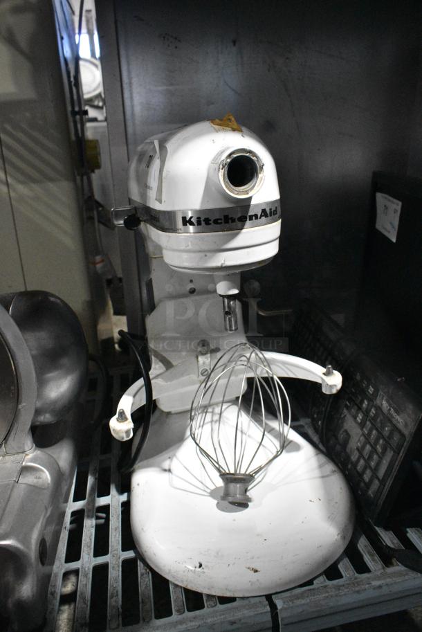 KitchenAid KM25G Metal Countertop Planetary Dough Mixer w/ Whisk Attachment. 120 Volts, 1 Phase. Tested and Does Not Power On - Image 3 of 8