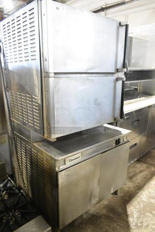 Cleveland 36CGM16300 Metal Commercial Natural Gas Powered 2 Deck Steam Cabinet. 300,000 BTU.