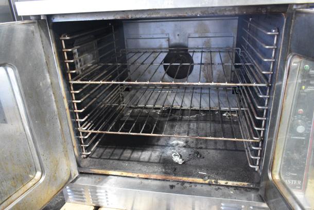 Garland Master 200 Stainless Steel Commercial Natural Gas Powered Full Size Convection Oven w/ View Through Doors, Metal Oven Racks and Thermostatic Controls. - Image 5 of 8