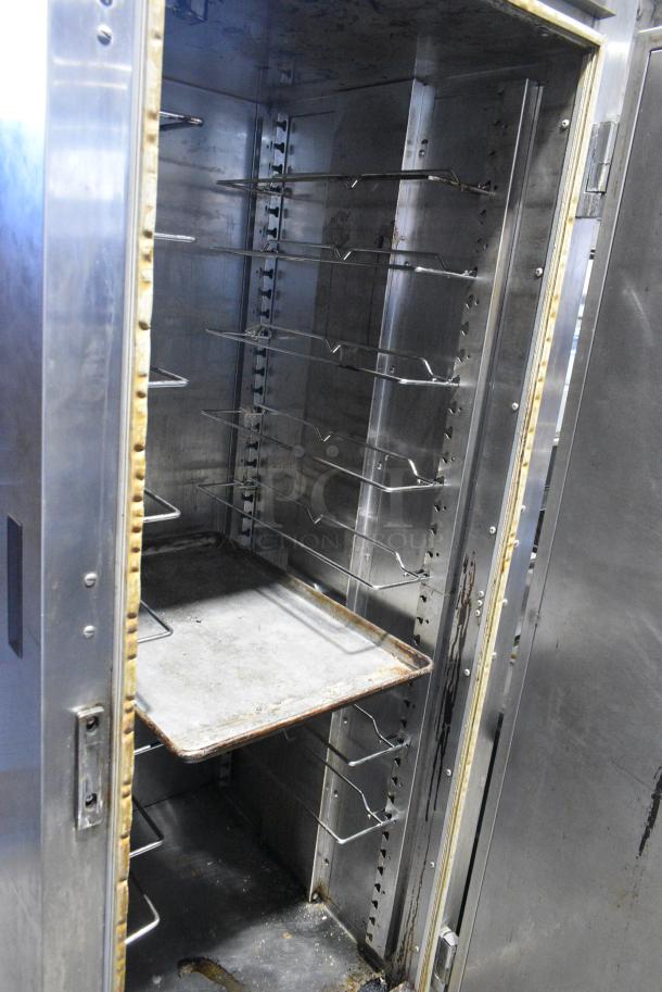 Metro C569-SFS-UA Metal Commercial Heated Holding Cabinet on Commercial Casters. 120 Volts, 1 Phase. Cannot Test Due To Plug Style - Image 6 of 8