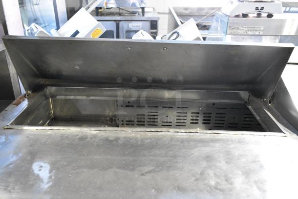 Turbo Air MST-72 Stainless Steel Commercial Sandwich Salad Prep Table Bain Marie Mega Top on Commercial Casters. 115 Volts, 1 Phase. Tested and Working! - Image 5 of 11