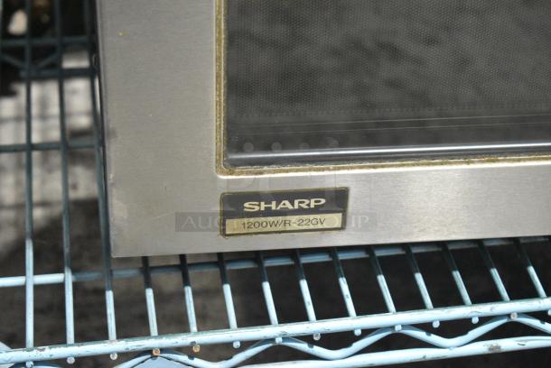 Sharp R-22GV-F Metal Commercial Countertop Microwave Oven. 120 Volts, 1 Phase. - Image 2 of 6