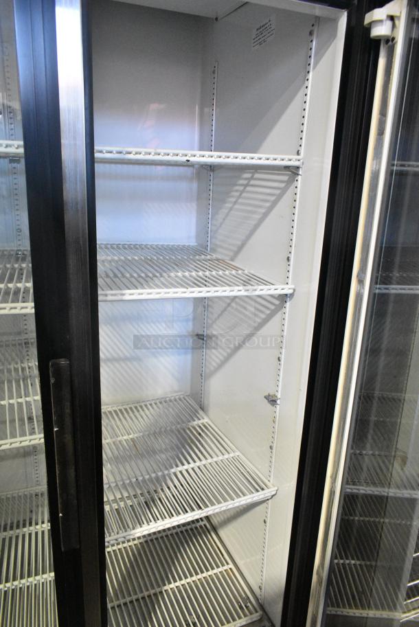 True GDM-35EM ENERGY STAR Metal Commercial 2 Door Reach In Cooler Merchandiser w/ Poly Coated Racks. 115 Volts, 1 Phase. Tested and Powers On But Does Not Get Cold - Image 4 of 5