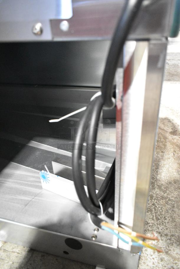 BRAND NEW SCRATCH AND DENT! 2016 BKI HSS4-2TSQ Stainless Steel Commercial Floor Style 2 Tier Warming Display Case Merchandiser. 230 Volts, 1 Phase. - Image 5 of 6