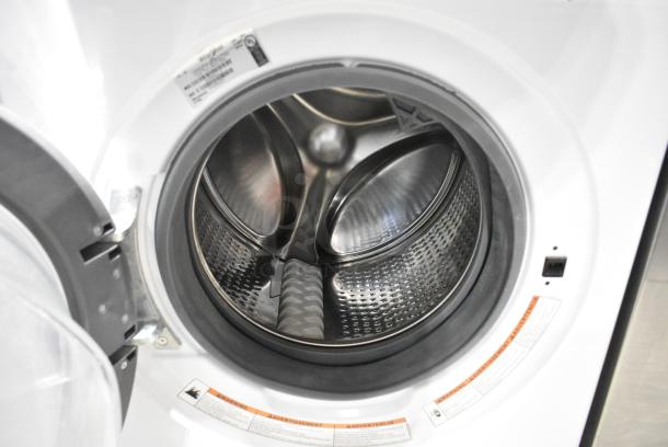 Whirlpool WFW5090JW 0 Metal Front Load Washer. 120 Volts, 1 Phase. - Image 4 of 5