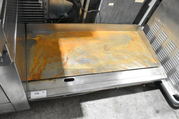 Star Max Stainless Steel Commercial Countertop Natural Gas Powered Flat Top Griddle. - Image 4 of 4