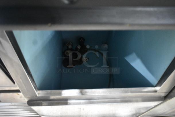 Hoshizaki KM-320MAH Stainless Steel Commercial Ice Head on Commercial Ice Bin. 115-120 Volts, 1 Phase. - Image 4 of 6