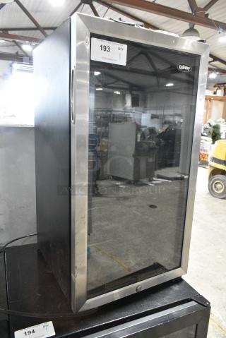 Danby DBC120BLS Metal Mini Cooler Merchandiser. 115 Volts, 1 Phase. Tested and Does Not Power On