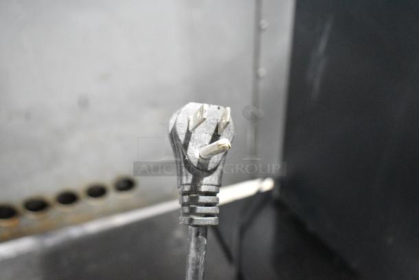 Danby DBC120BLS Metal Mini Cooler Merchandiser. 115 Volts, 1 Phase. Tested and Does Not Power On - Image 4 of 6