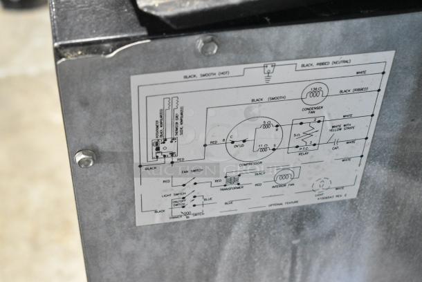 Marvel Metal Mini Cooler Merchandiser. 115 Volts, 1 Phase. Tested and Working! - Image 5 of 6