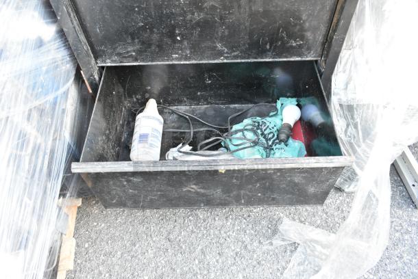 Husky Black Metal 3 Drawer Tool Box on Commercial Casters. - Image 6 of 6