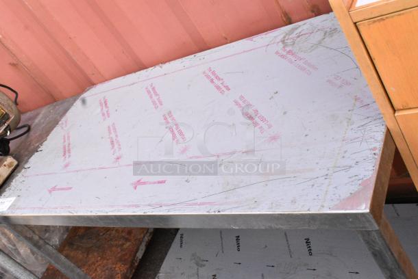 Stainless Steel Table w/ Under Shelf. - Image 4 of 4