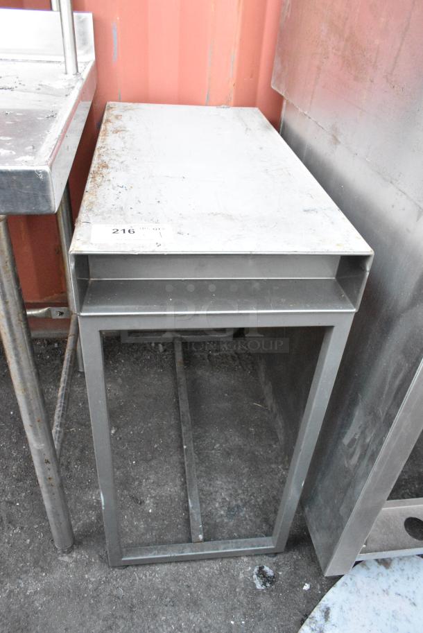 Metal Table. - Image 1 of 3
