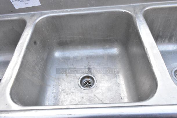 Stainless Steel 3 Bay Sink w/ Dual Drain Boards. - Image 5 of 7