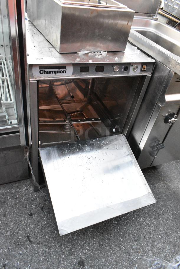 Champion Stainless Steel Commercial Undercounter Dishwasher. Door Does Not Stay Closed. - Image 1 of 7