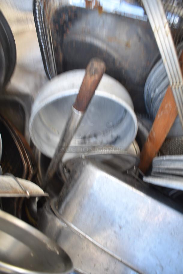 ALL ONE MONEY! Lot of Various Items Including Drop In Bins and Round Baking Sheets - Image 8 of 8
