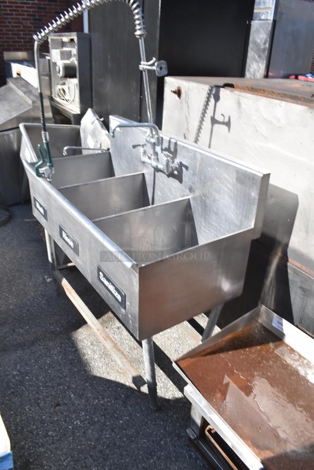 Stainless Steel 3 Bay Sink w/ Spray Nozzle Attachment, Faucet and Handles. - Image 3 of 7