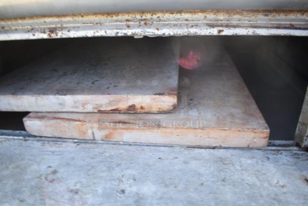 2 Blodgett Stainless Steel Commercial Gas Powered Single Deck Pizza Oven w/ Cooking Stones. 2 Times Your Bid! - Image 5 of 10