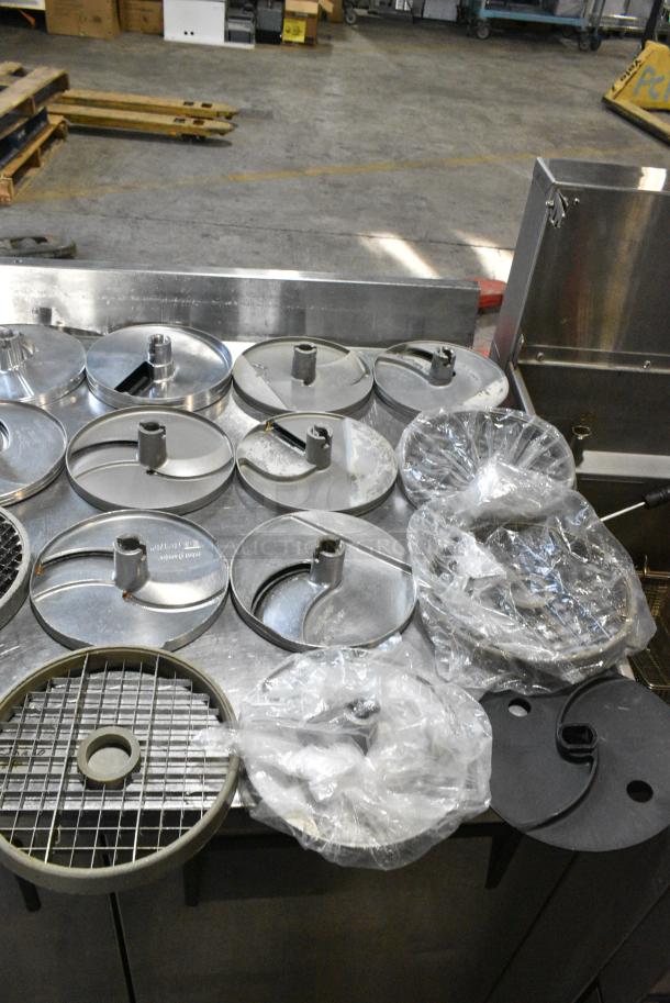 23 Various Food Processor Blades / Screen Dicers w/ 1 Blade Rack. 23 Times Your Bid! - Image 5 of 8