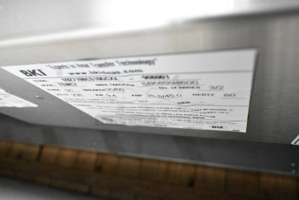 BRAND NEW SCRATCH AND DENT! BKI TSWC7 Stainless Steel Commercial Floor Style Heated Display Case Merchandiser. 208 Volts, 3/1 Phase. - Image 6 of 8