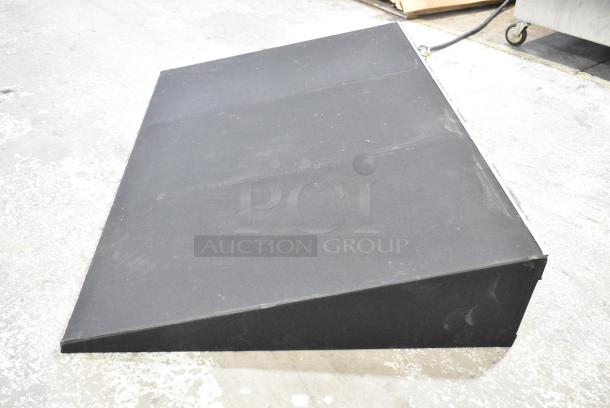 LIKE NEW! Cloth Awning w/ Aluminum Frame. - Image 4 of 8