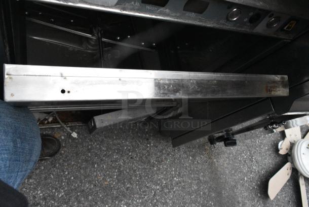 Champion Stainless Steel Commercial Undercounter Dishwasher. Door Does Not Stay Closed. - Image 7 of 7