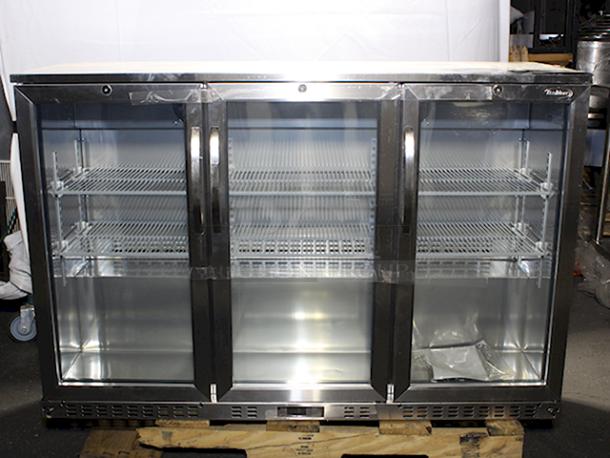 BRAND NEW SCRATCH & DENT! Koolmore BC-3DSW-SS 53 in. Three-Door Back Bar Refrigerator - 11 Cu Ft. Unit is dented (see photos). - Image 3 of 14