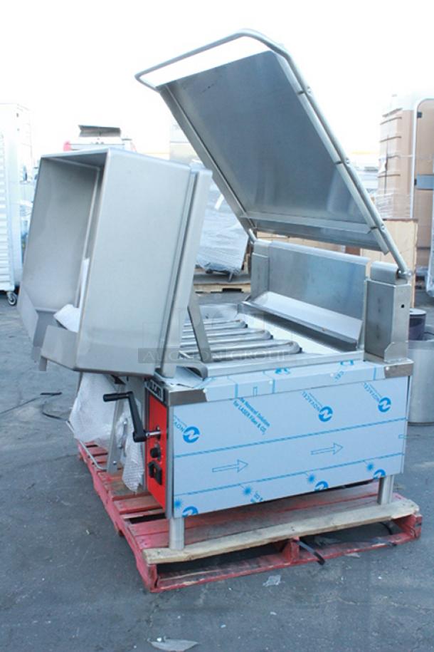 BRAND NEW SCRATCH & DENT! Vulcan VG40-NAT Natural Gas 40 Gallon Manual Tilt Braising Pan / Tilt Skillet - 120,000 BTU. S/N: 46-3046753. Legs have a very minor bend. - Image 8 of 10