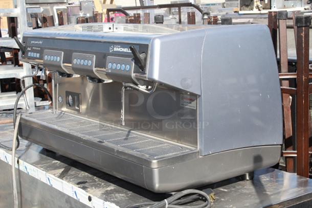 LIGHTLY USED! Nuova Simonelli Aurelia Group 3 Volumetric Espresso Machine, High Productivity & Consistency. Includes everything needed to operate and serve. In working order. - Image 5 of 11