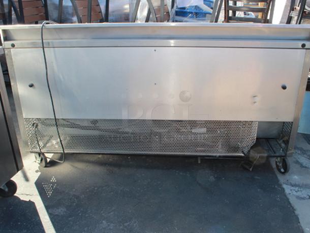 True TWT-72 72 3/8" Worktop Refrigerator with 3 9/16" Backsplash, 115v. Tested. In Working Order. - Image 4 of 7