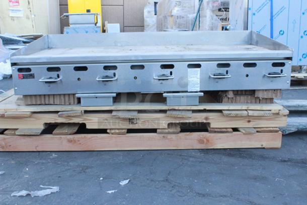 BRAND NEW!! Wolf by Vulcan AGM60-NAT Natural Gas 60" Heavy-Duty Gas Countertop Griddle with Manual Controls - 135,000 BTU. Minor Denting. S/N: 650245825 - Image 2 of 6