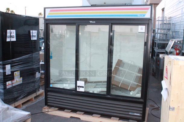 BRAND NEW SCRATCH & DENT! True GDM-69-HC-LD 78 1/8" Black Refrigerated Sliding Glass Door Merchandiser with LED Lighting, 115v. S/N: 10828389. - Image 3 of 3