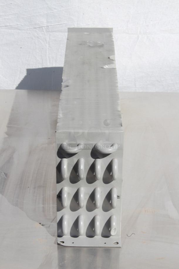 Brand New Scratch & Dent! Beverage-Air 305-129C Evaporator Coil. Compatible with 18 different models. - Image 4 of 7