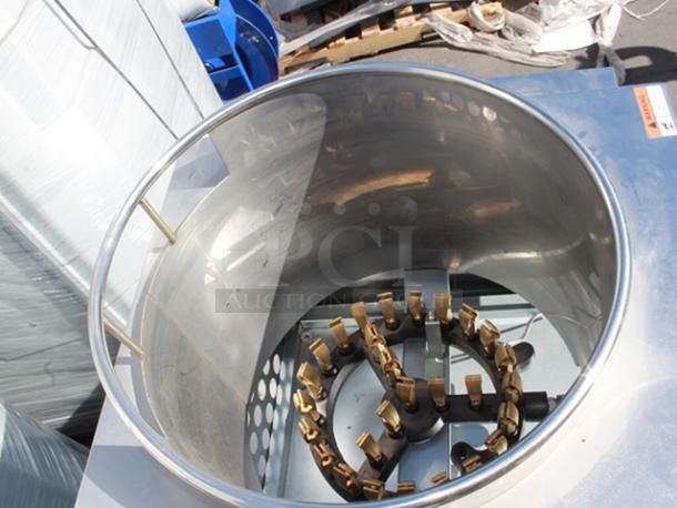 BRAND NEW SCRATCH & DENT! Cooking Performance Group WOKR16N Natural Gas Wok Range with 16" Ring - 125,000 BTU. S/N: CPG54113845347. Unit may be missing pieces. - Image 8 of 9