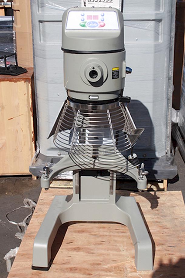 BRAND NEW SCRATCH & DENT! Globe SP40 40 Qt. Planetary Floor Mixer with Guard & Standard Accessories - 208V, 3 Phase, 2 hp. S/N: 7451968. Scratched on the right side. The hand wheel and side lever are damaged. Includes broken pieces and rubber feet. - Image 3 of 12