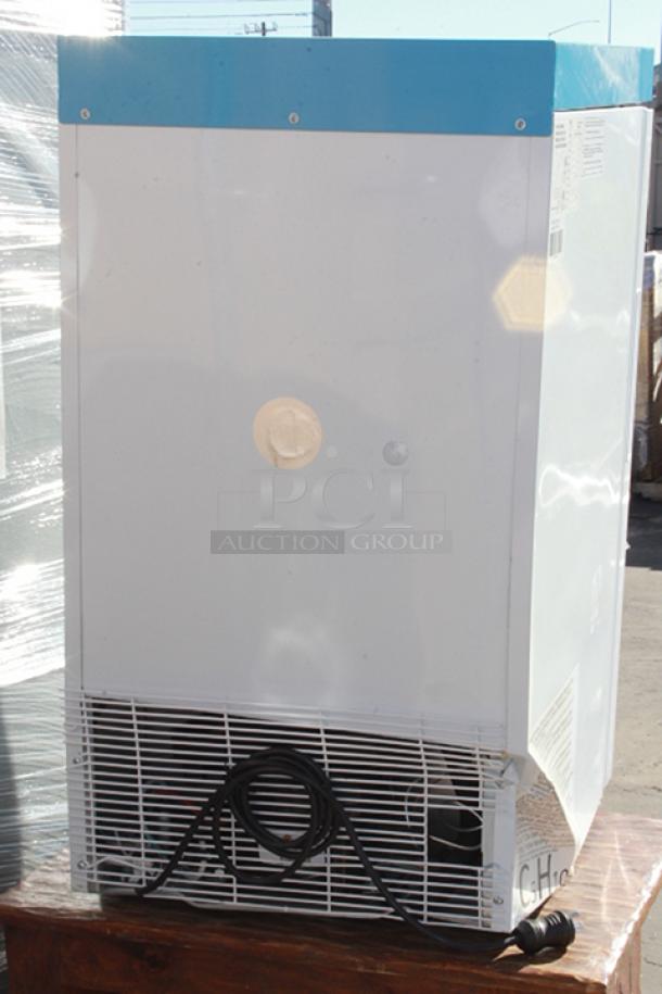BRAND NEW SCRATCH & DENT! Summit Appliance ACR31W EQTemp ACR Series 3.17 Cu. Ft. White / Blue Undercounter Reach-In Medical Refrigerator - 115V. Unit is dented (see photos). - Image 3 of 8