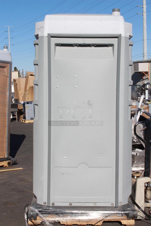 BRAND NEW, NEVER USED! PolyJohn FS3-1007 Fleet Light Gray Premium Portable Restroom - Assembled 13-MAY-2024. VERY MINOR SCUFFING!! - Image 2 of 8