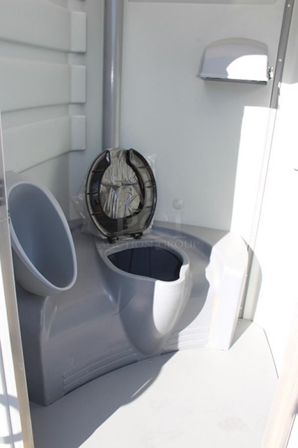 BRAND NEW, NEVER USED! PolyJohn FS3-1007 Fleet Light Gray Premium Portable Restroom - Assembled 13-MAY-2024. VERY MINOR SCUFFING (see photos)!! - Image 4 of 11