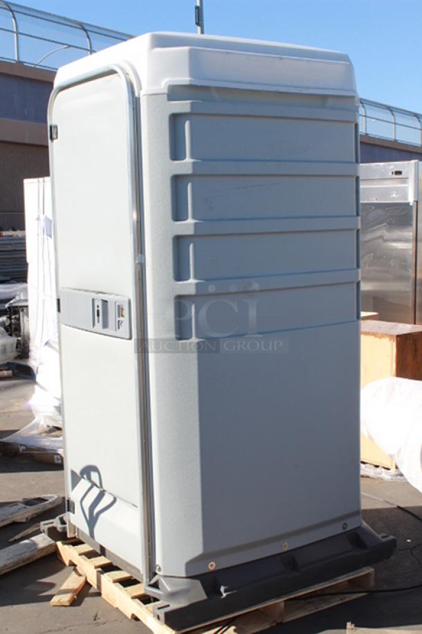 BRAND NEW, NEVER USED! PolyJohn FS3-1007 Fleet Light Gray Premium Portable Restroom - Assembled 13-MAY-2024. VERY MINOR SCUFFING (see photos)!! - Image 5 of 11