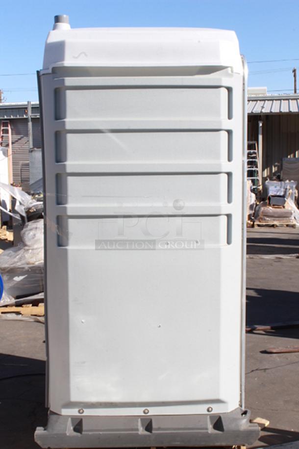 BRAND NEW, NEVER USED! PolyJohn FS3-1007 Fleet Light Gray Premium Portable Restroom - Assembled 13-MAY-2024. VERY MINOR SCUFFING (see photos)!! - Image 8 of 11