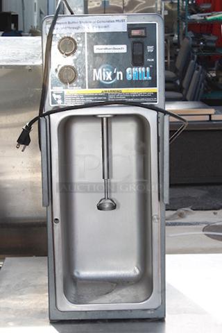 Hamilton Beach HMD900 Mix 'N Chill Frozen Dessert Mixer (1) Spindle & Variable Speed. In Working Order.