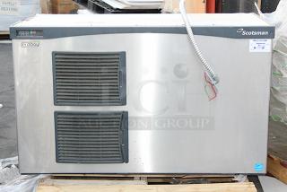 Scotsman C1448SA-32A Prodigy 48" Air Cooled Small Cube Ice Machine - 1553 lb., 208/230V & Scotsman B948S Ice Bin.
