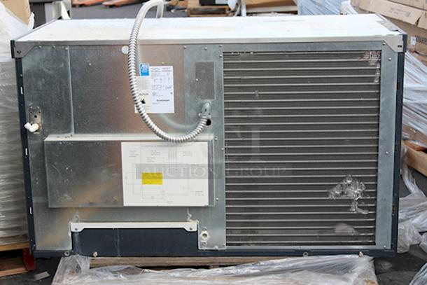 Scotsman C1448SA-32A Prodigy 48" Air Cooled Small Cube Ice Machine - 1553 lb., 208/230V & Scotsman B948S Ice Bin. - Image 4 of 4