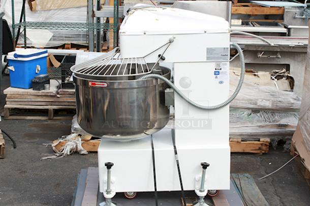 BRAND NEW SCRATCH & DENT! Estella SM80 80 Qt. / 116 lb. Two-Speed Spiral Dough Mixer - 220V, 3 Phase, 4.5 HP.  S/N: 348SM80072400086 Unit is scratched and dented (see photos). - Image 3 of 9