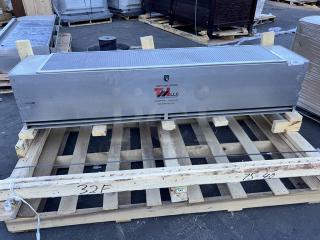 BRAND NEW CRATED! Curtron E-CFD-72-2 72" Commercial Front Door Air Curtain - 110-120V, 5 Amps, 1 Phase, 60 Hz. S/N: 02152418. Unit has some minor scratching.