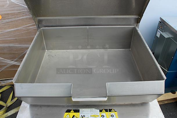 Cleveland SEL-25-TR 25 Gallon DuraPan Electric Open Base Tilt Skillet, Propane - 120v. In Working Order. - Image 3 of 8
